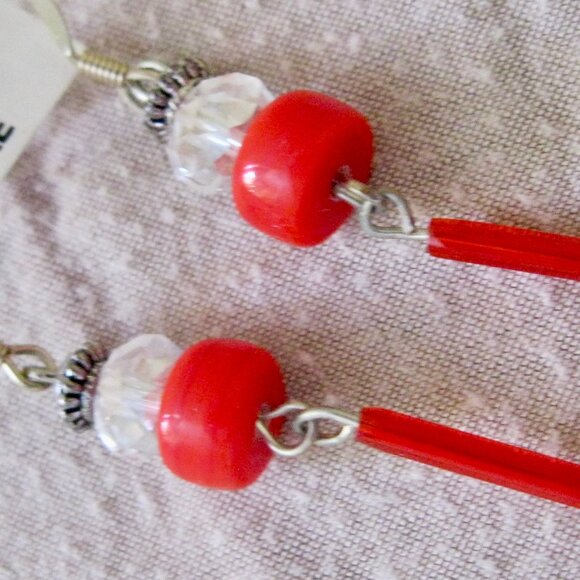 TB DESIGNS ONE OF A KIND RED PIERCED EARRINGS-DO YOU LOVE RED? - Picture 1 of 2